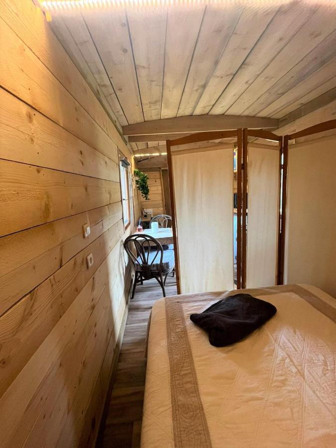 Lodge La De Mercone Crenu