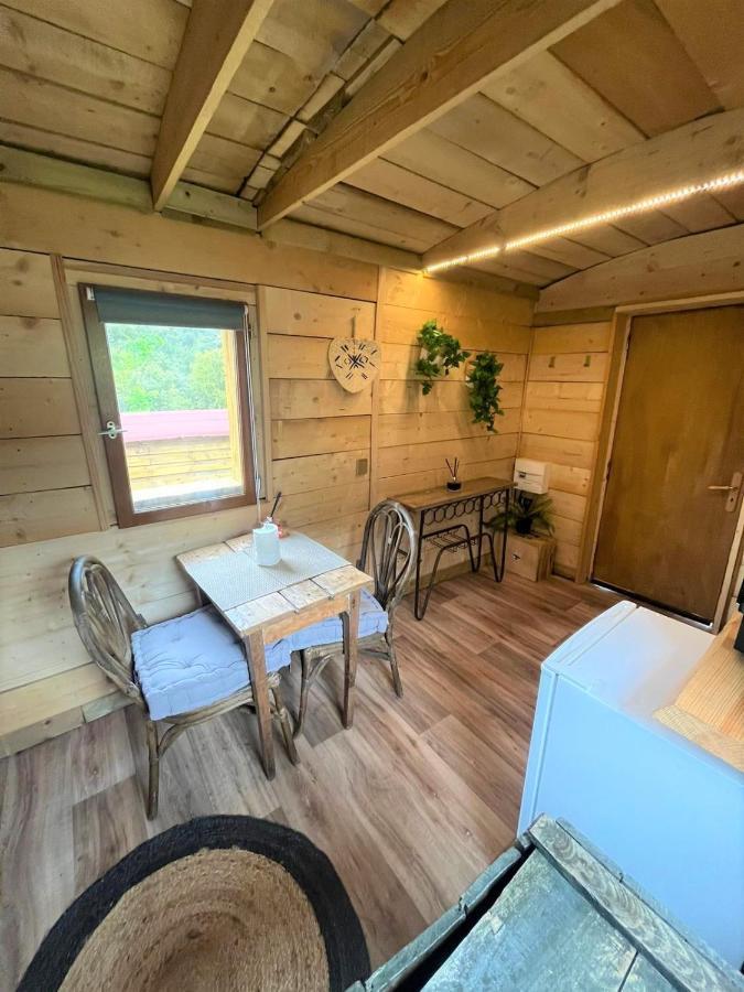 Lodge La De Mercone Crenu *